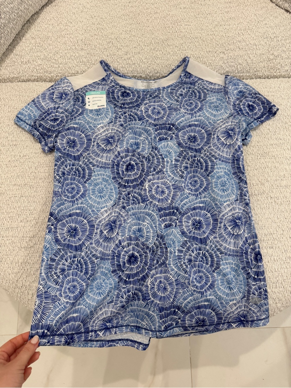 NWT Reel Legends Blue Floral Short Sleeve Performance Top